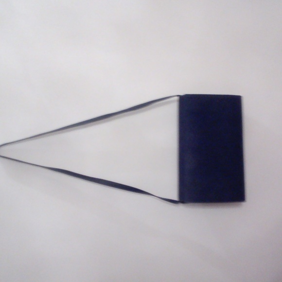 WOMEN'S VALOR NAVY BLUE PURSE - Picture 6 of 6